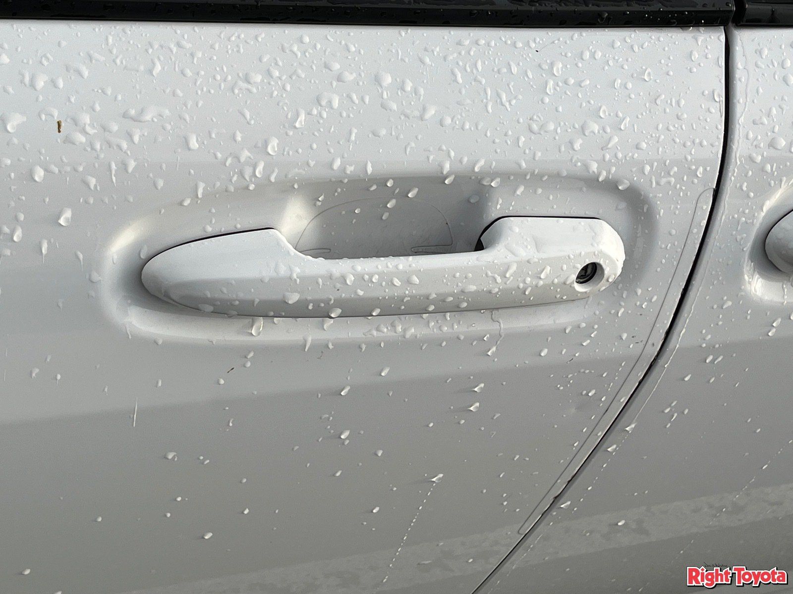 Used 2021 Toyota Sienna LE FWD image 10