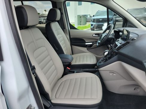 Used 2023 Ford Transit Connect XLT FWD image 22
