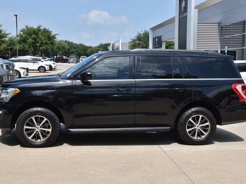 Used 2021 Ford Expedition XLT RWD image 12