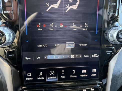 Used 2022 RAM 1500 Laramie image 20