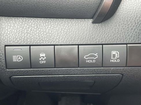 Used 2024 Toyota Camry SE FWD image 24