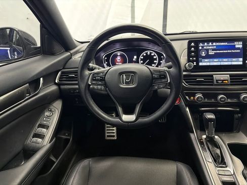 Used 2021 Honda Accord Sport image 21