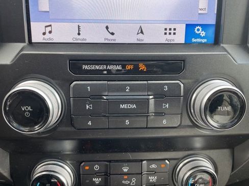 Used 2019 Ford F150 Limited image 30