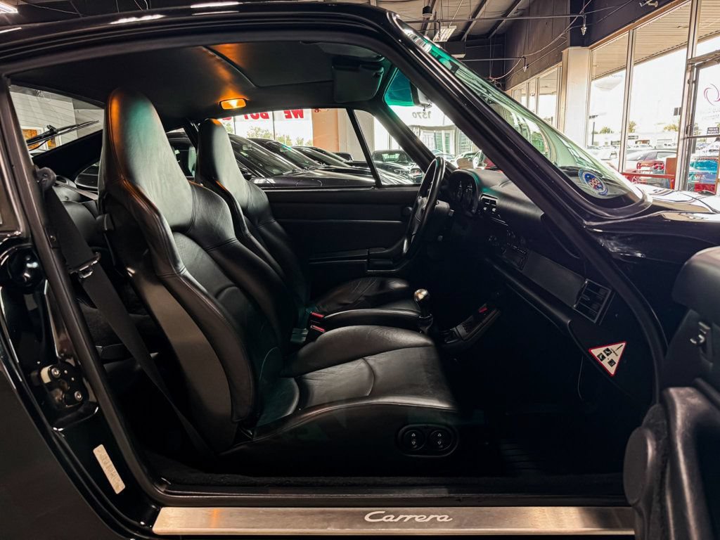 Used 1997 Porsche 911 GT3 RS image 32