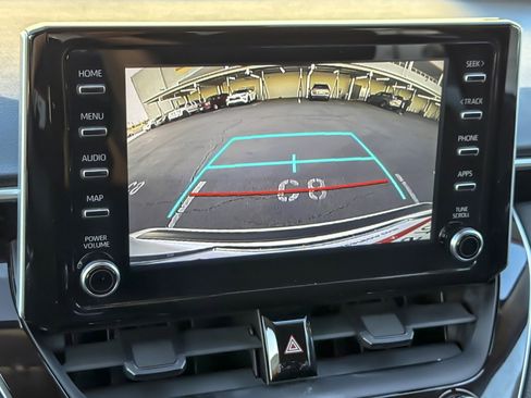 Certified 2020 Toyota Corolla LE image 17