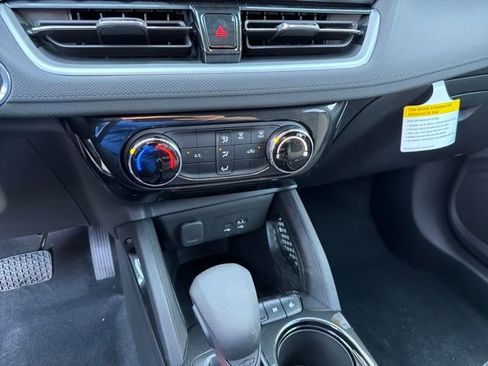 New 2026 Chevrolet TrailBlazer LT w/ Driver Confidence Package image 29