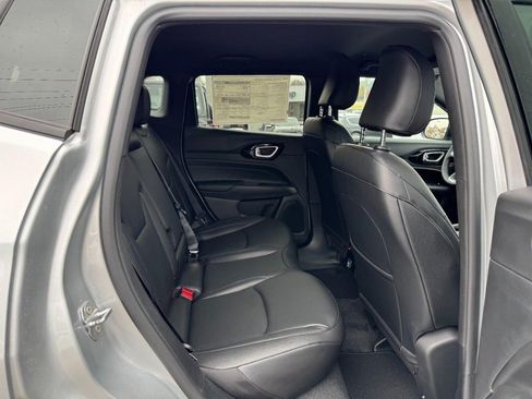 New 2026 Jeep Compass Limited AWD/4WD image 6