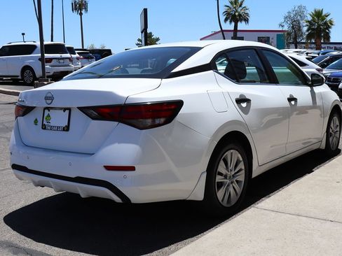 Used 2024 Nissan Sentra S FWD image 13