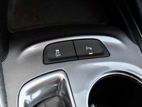 Used 2024 Chevrolet Malibu LT image 23