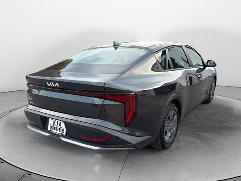 Used 2025 Kia K4 FWD image 5