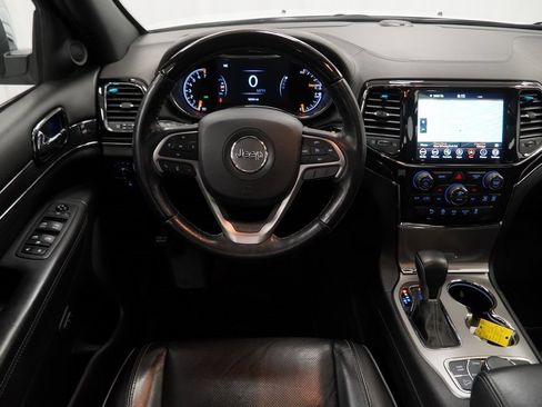 Used 2021 Jeep Grand Cherokee Overland image 26