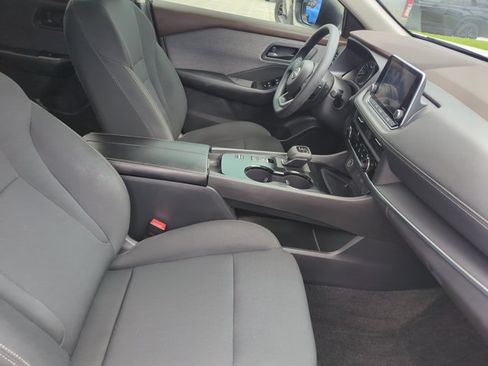 Used 2023 Nissan Rogue S FWD image 26