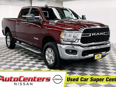 Used 2024 RAM 2500 Big Horn image 1