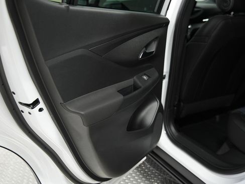 New 2026 Buick Envista Preferred FWD image 17