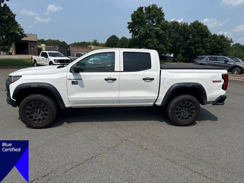 Used 2023 Chevrolet Colorado Trail Boss AWD/4WD image 2