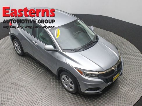 Used 2022 Honda HR-V LX image 3