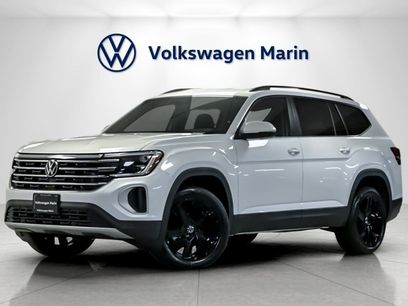 New 2026 Volkswagen Atlas SE