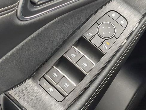 Certified 2024 Nissan Rogue Platinum w/ Platinum Premium Package FWD image 24