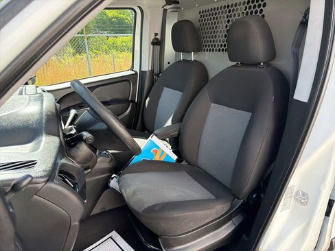 Used 2019 RAM ProMaster City Tradesman FWD image 17