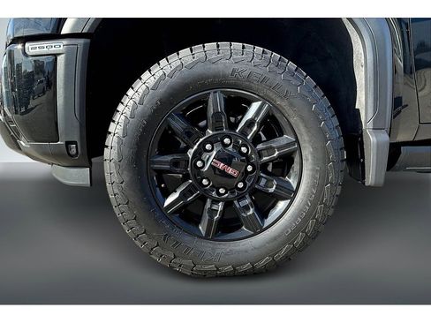 Used 2024 GMC Sierra 2500 AT4 w/ AT4 Premium Plus Package image 35