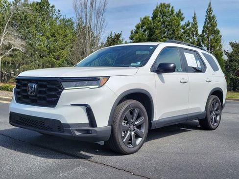 Certified 2024 Honda Pilot Sport image 28