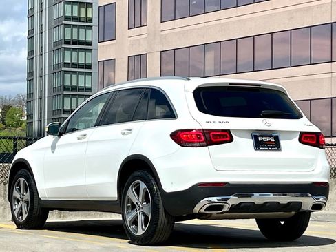 Used 2022 Mercedes-Benz GLC 300 4MATIC image 5