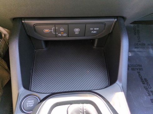 New 2025 Kia K4 LXS FWD image 28