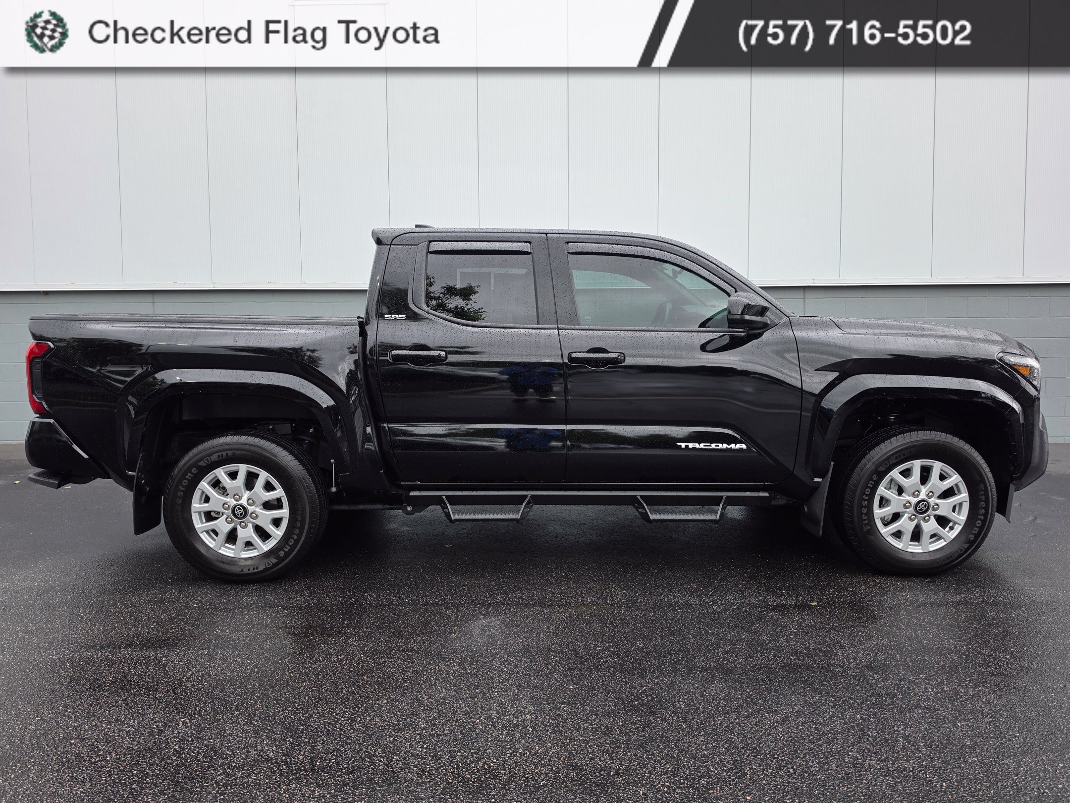 Used 2025 Toyota Tacoma SR5 AWD/4WD image 6
