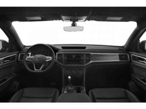 Used 2022 Volkswagen Atlas Cross Sport SE image 11