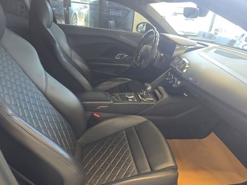 Used 2022 Audi R8 V10 performance AWD/4WD image 6