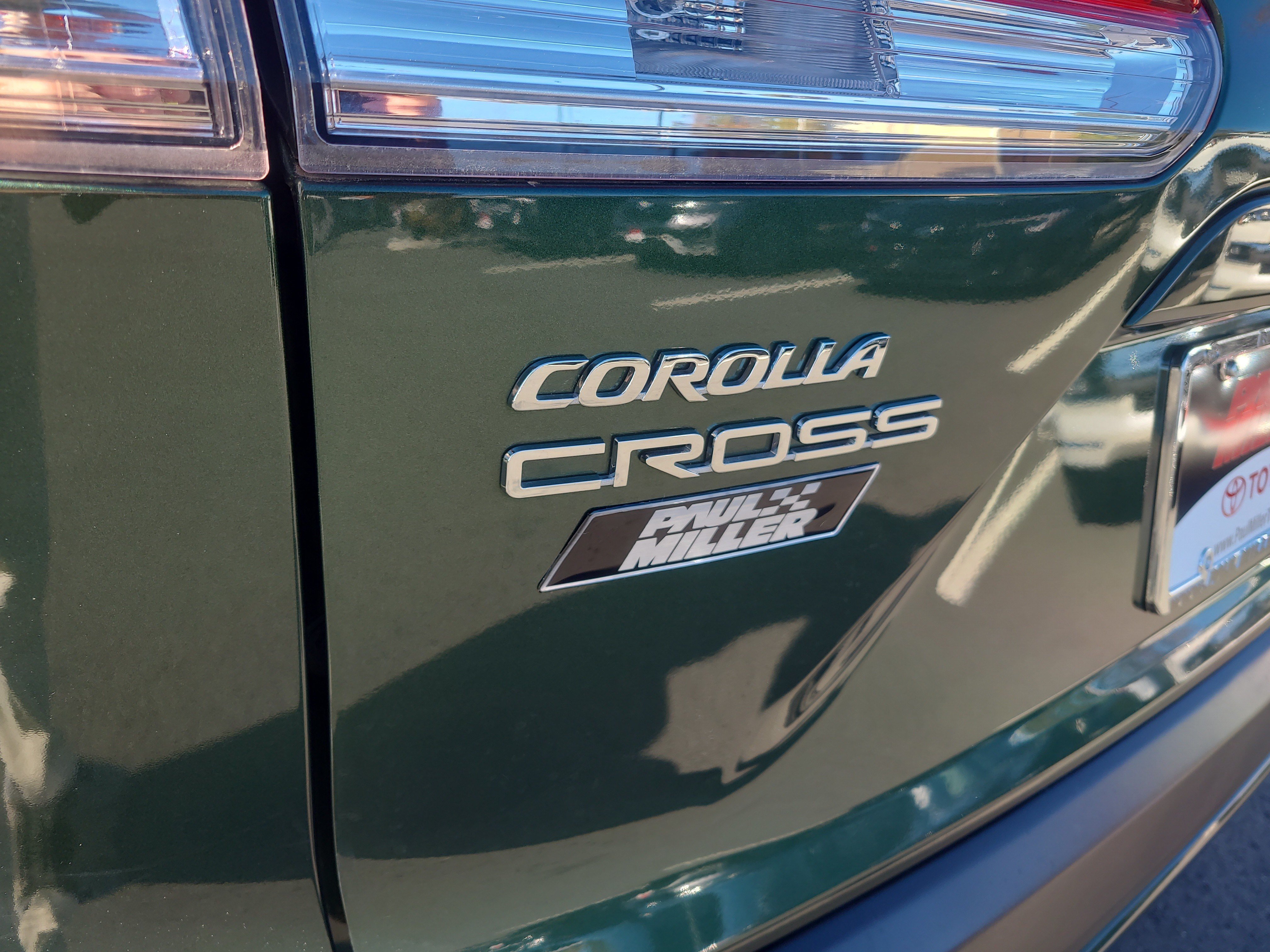 Certified 2024 Toyota Corolla Cross LE AWD/4WD image 28
