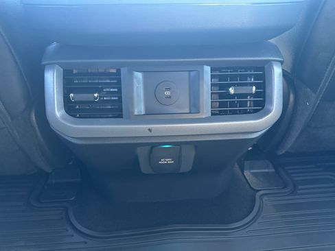 Used 2025 Ford F150 Lariat w/ Equipment Group 501A Mid AWD/4WD image 26