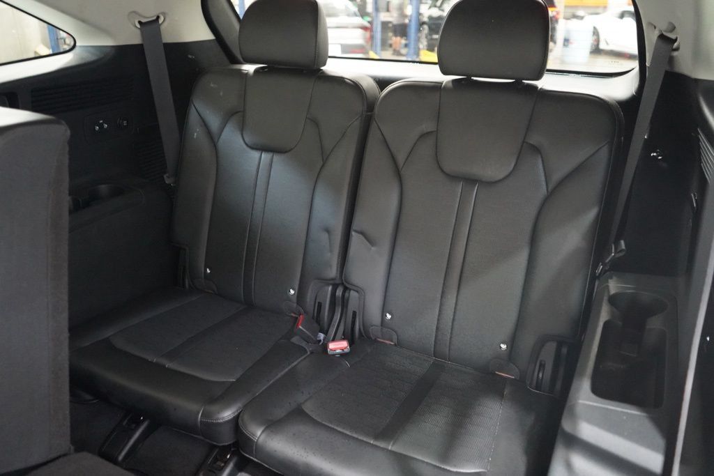 Used 2024 Kia Sorento S AWD/4WD image 36
