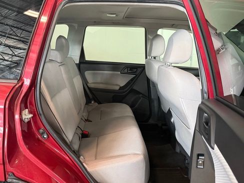 Used 2018 Subaru Forester 2.5i Premium AWD/4WD image 7