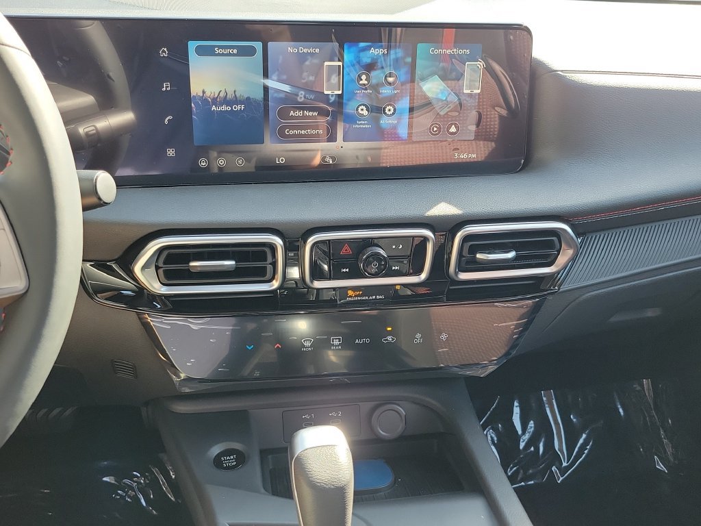 New 2027 Nissan Sentra SR w/ Floor Mat Package FWD image 9