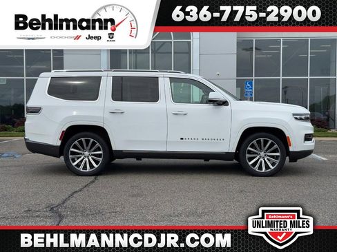 Used 2022 Jeep Grand Wagoneer Series I w/ Flexible Seating Group AWD/4WD image 1