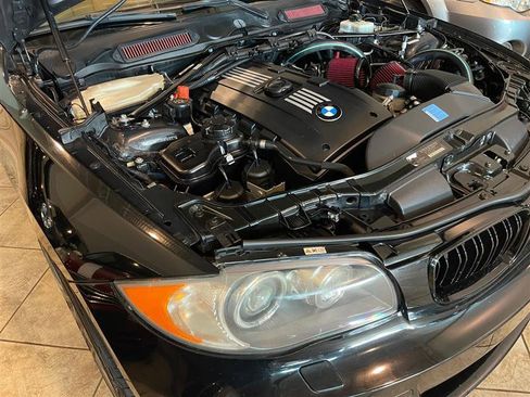 Used 2009 BMW 135i Convertible image 74