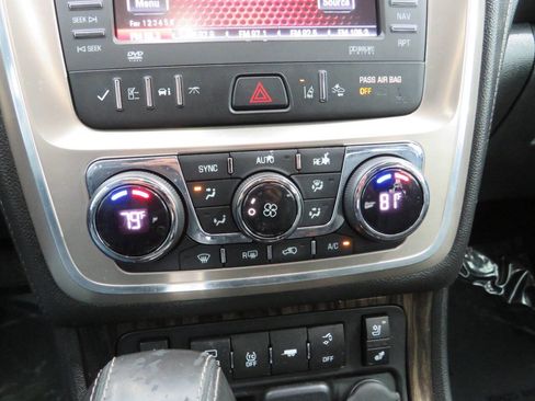 Used 2015 GMC Acadia Denali image 26