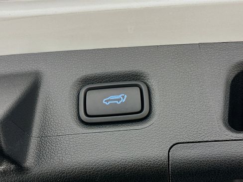 Used 2023 Hyundai Santa Fe SEL image 31