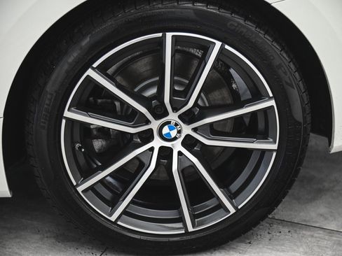 Used 2022 BMW 430i xDrive Coupe w/ Premium Package 2 image 7