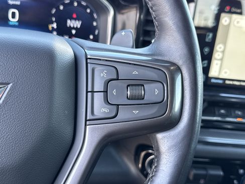 Used 2022 Chevrolet Silverado 1500 ZR2 w/ Technology Package image 30