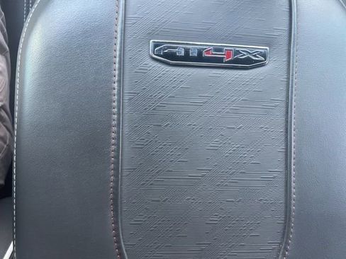 Used 2025 GMC Sierra 2500 AT4X w/ AT4X AEV Edition AWD/4WD image 42