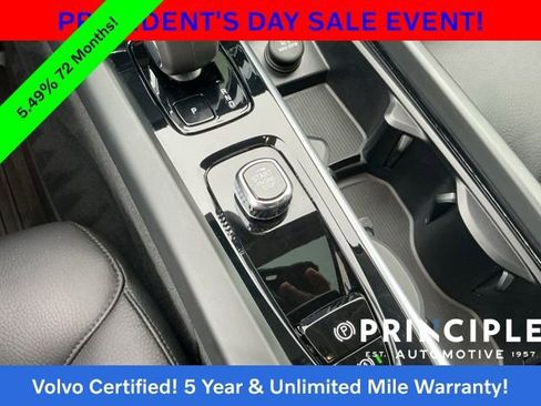 Certified 2023 Volvo XC60 B5 Plus w/ Protection Package Premier image 21