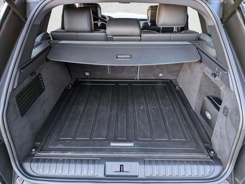 Used 2021 Land Rover Range Rover Sport HSE Silver Edition image 6