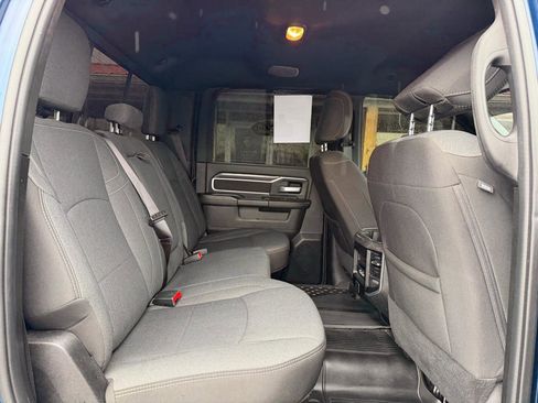Used 2024 RAM 2500 Big Horn w/ Night Edition AWD/4WD image 14