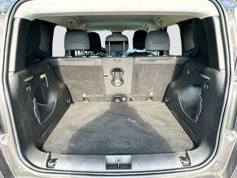 Used 2019 Jeep Renegade Latitude w/ Popular Equipment Group image 23