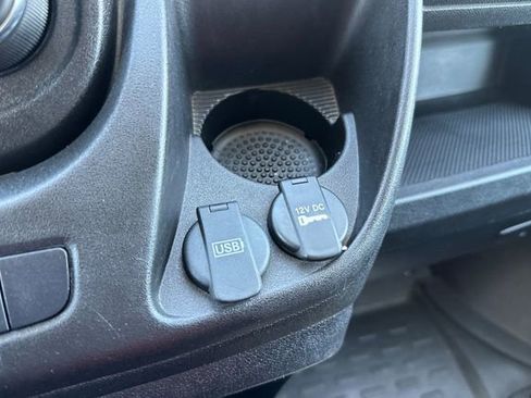 Used 2020 RAM ProMaster 1500 w/ Interior Convenience Group FWD image 25