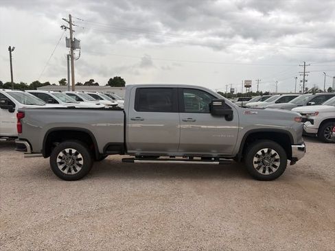 New 2026 Chevrolet Silverado 2500 LT w/ All Star Edition AWD/4WD image 7