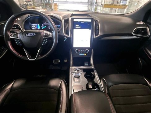 Used 2022 Ford Edge ST-Line w/ Class II Trailer Tow Package image 21