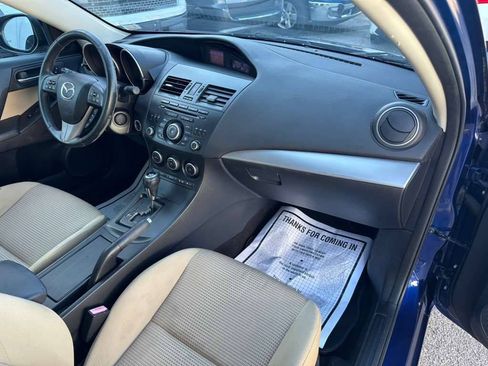 Used 2013 MAZDA MAZDA3 i Touring FWD image 19